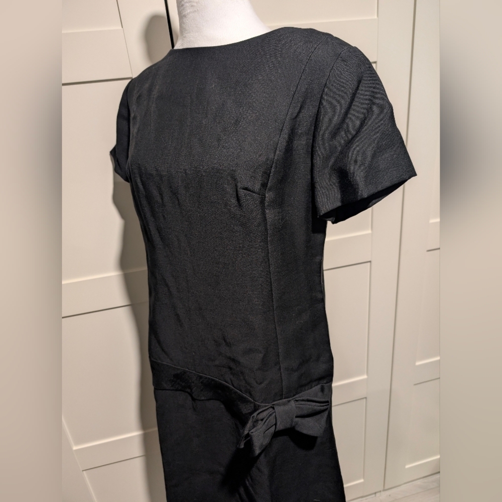 Vintage 1960s Leslie Fay Polytwill Dropped Waist Short Sleeve Black Dress Sz14/S - Picture 4 of 10
